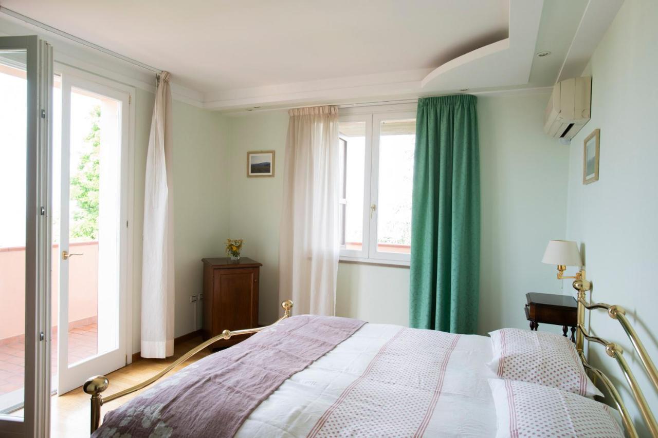 론코프레도 Il Giardino Dei Frati B&B 외부 사진